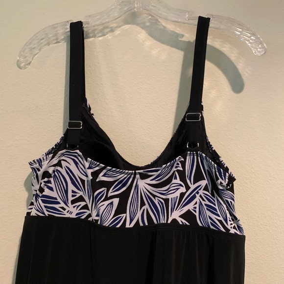 St. John’s Bay One Piece Swim Dress - Picture 4 of 6